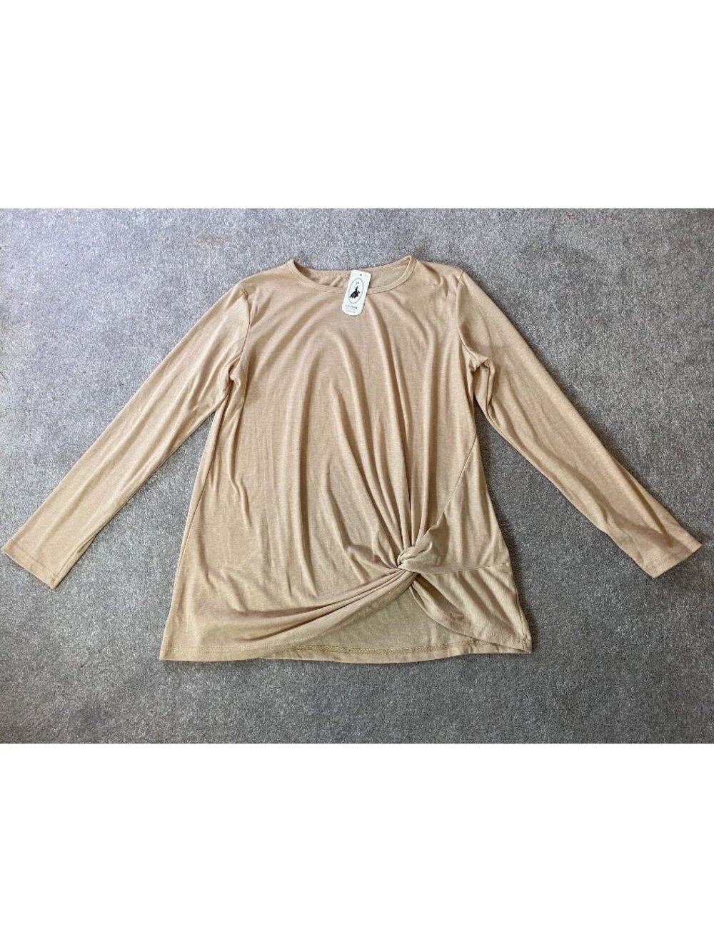 NWT Sampeel Womens Beige Long Sleeve Top With Front Twist Knot XL
